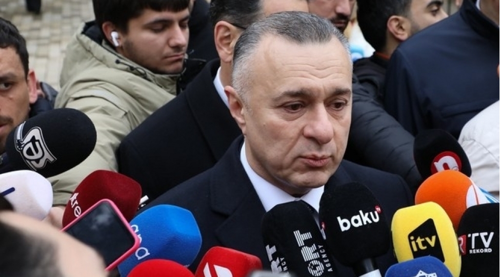 teymur-musayev-saglam-qusursuz-insanlari-ziyanli-prosedurlardan-uzaq-durmaga-chagirib