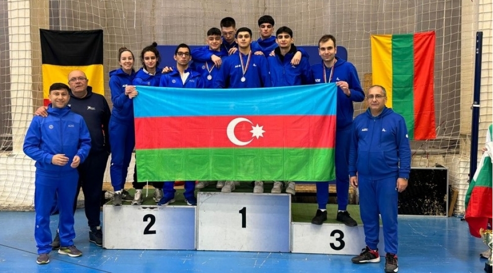 azerbaycan-qilincoynadanlari-bolqaristanda-beynelxalq-turnirde-medal-qazaniblar