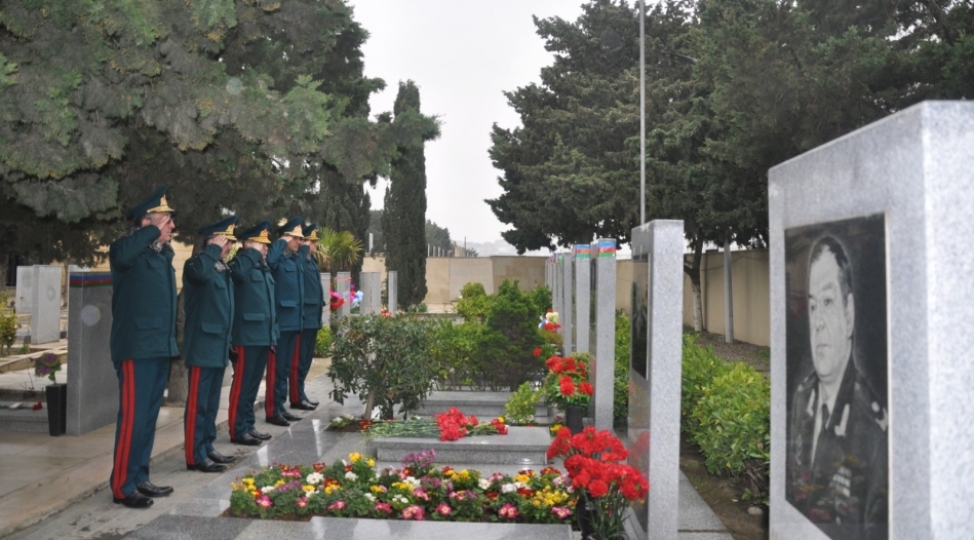 general-mayor-mehemmed-abbasquliyevin-mezari-ziyaret-edilib