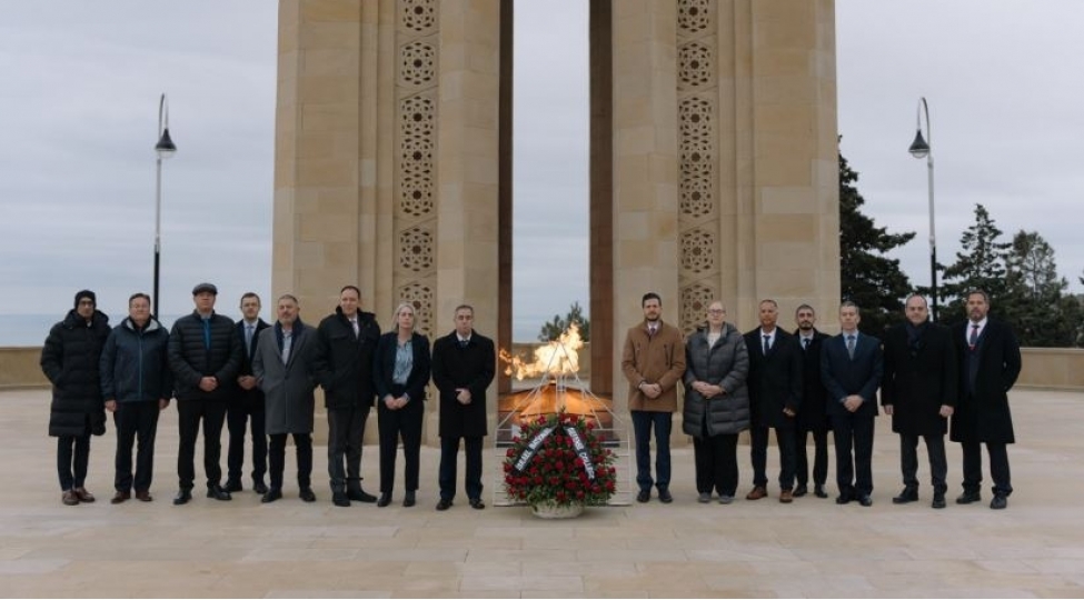israil-milli-tehlukesizlik-kollecinin-numayendeleri-azerbaycana-sefer-edib