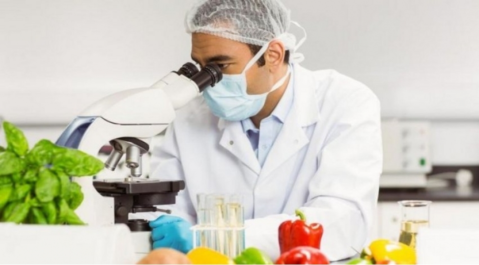 tehlukeli-qida-mehsullarini-satanlarin-10-iledek-hebs-olunmasi-tesdiqlenib