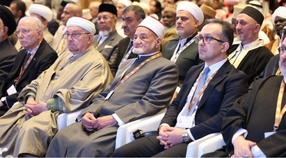 ramin-memmedov-behreynde-dini-konfransda-ishtirak-edib