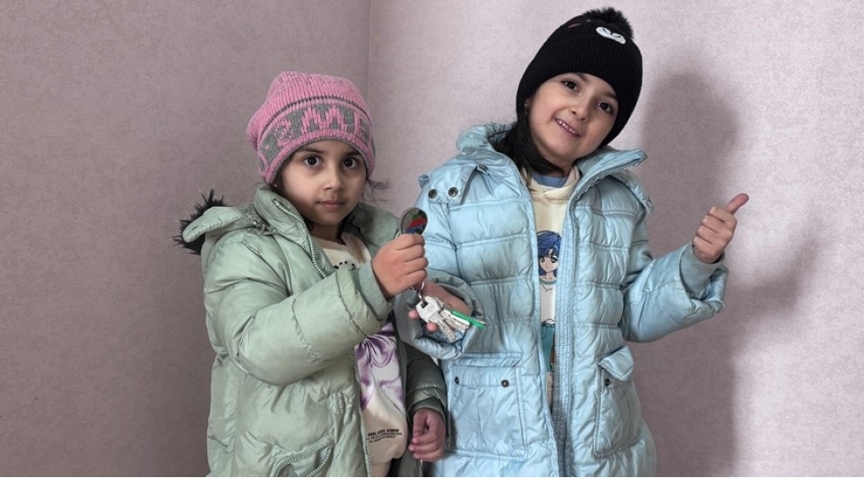 cebrayila-kochen-daha-33-aileye-menzillerin-acharlari-teqdim-olunub