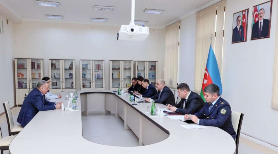 dgk-sedri-mingechevirde-vetendashlarin-muracietlerini-dinleyib