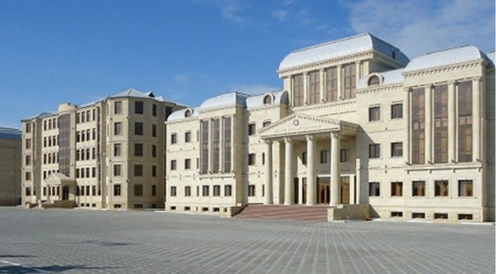 daxili-qoshunlarin-herbi-institutuna-telebe-qebulu-elan-edilib