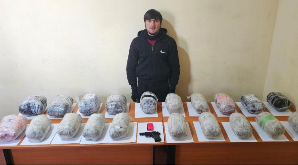 irandan-azerbaycana-22-kiloqram-narkotik-vasitenin-kechirilmesinin-qarshisi-alinib