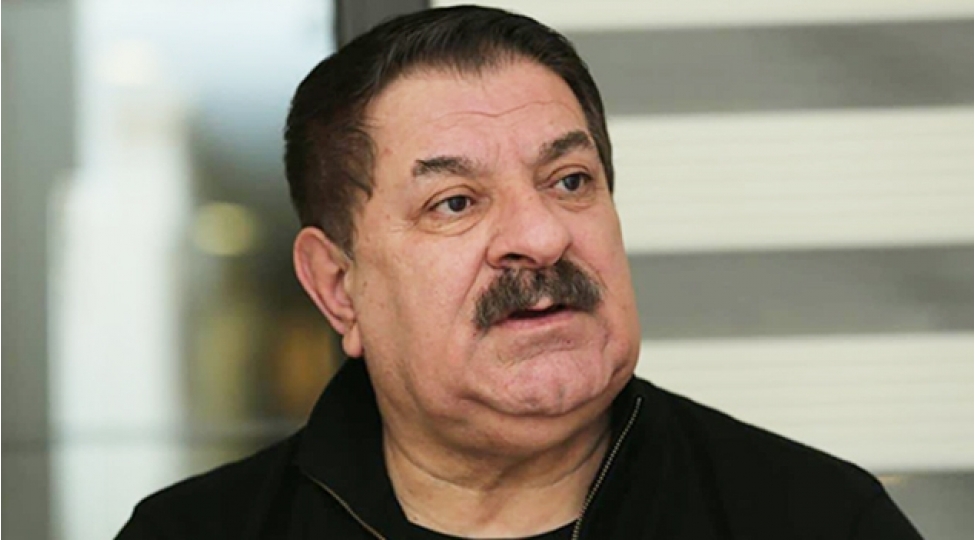 agadadash-agayeve-hokm-oxunub