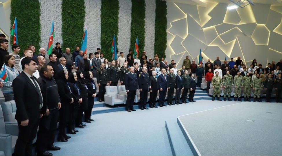dovlet-xidmeti-shekide-gencler-uchun-tedbir-kechirdi