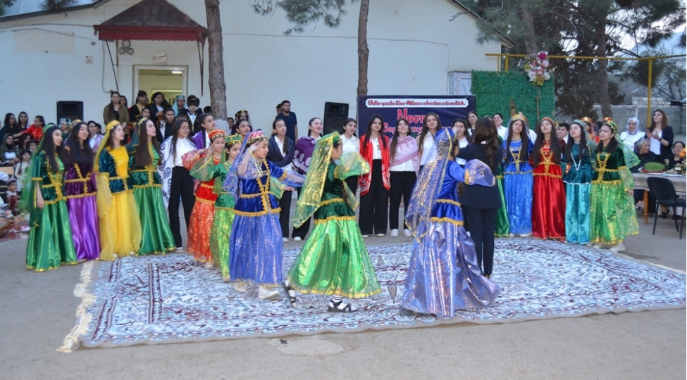 azerbaycan-xalqinin-tarixi-enenelerini-yashadan-milli-bayram