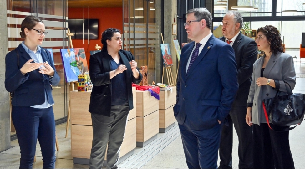 beynelxalq-idman-teshkilatlarinin-rehberleri-dost-inkluziv-inkishaf-ve-yaradiciliq-merkezinde-olublar