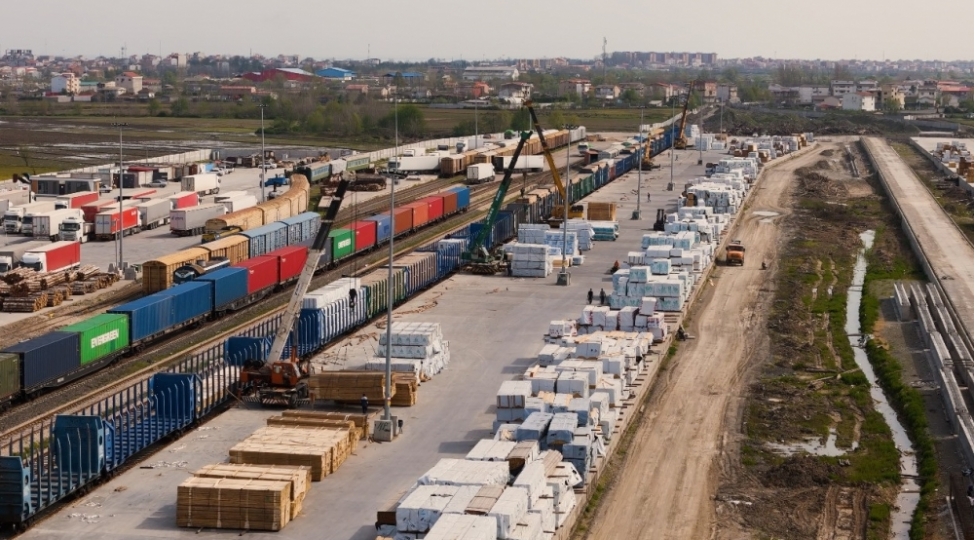 ady-ixrac-gelirlerini-artirib