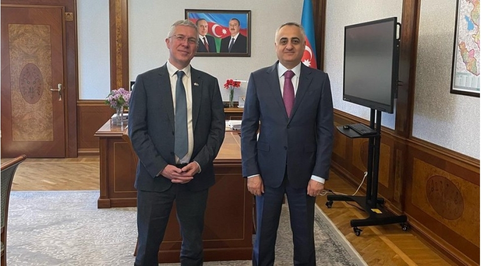britaniya-sefiri-fuad-necefli-ile-naxchivanin-enerji-potensialini-muzakire-edib