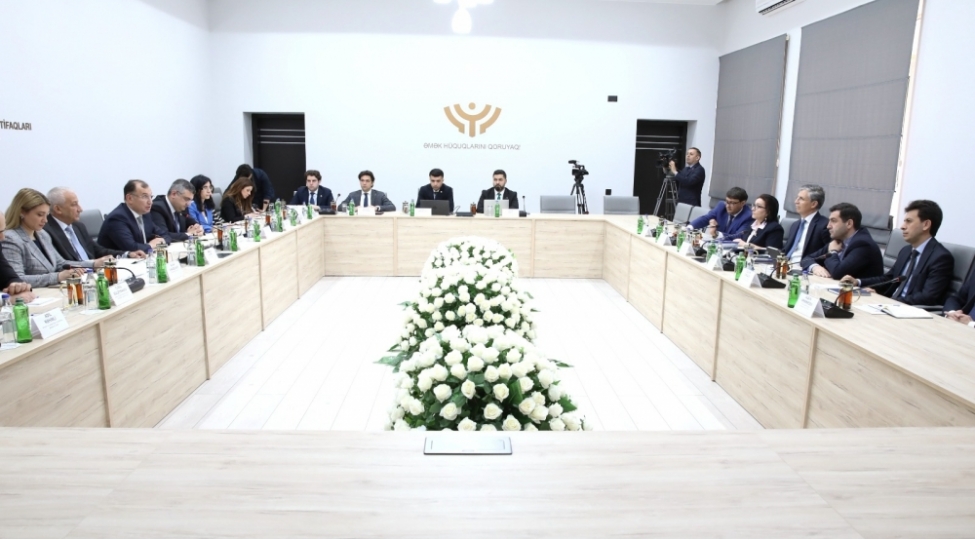 azerbaycan-hemkarlar-ittifaqlari-konfederasiyasi-sosial-tedqiqatlar-merkezi-ile-memorandum-imzalayib