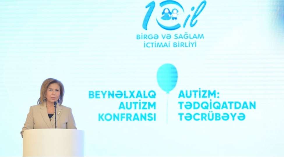 bahar-muradova-beynelxalq-autizm-konfransinda-chixish-edib