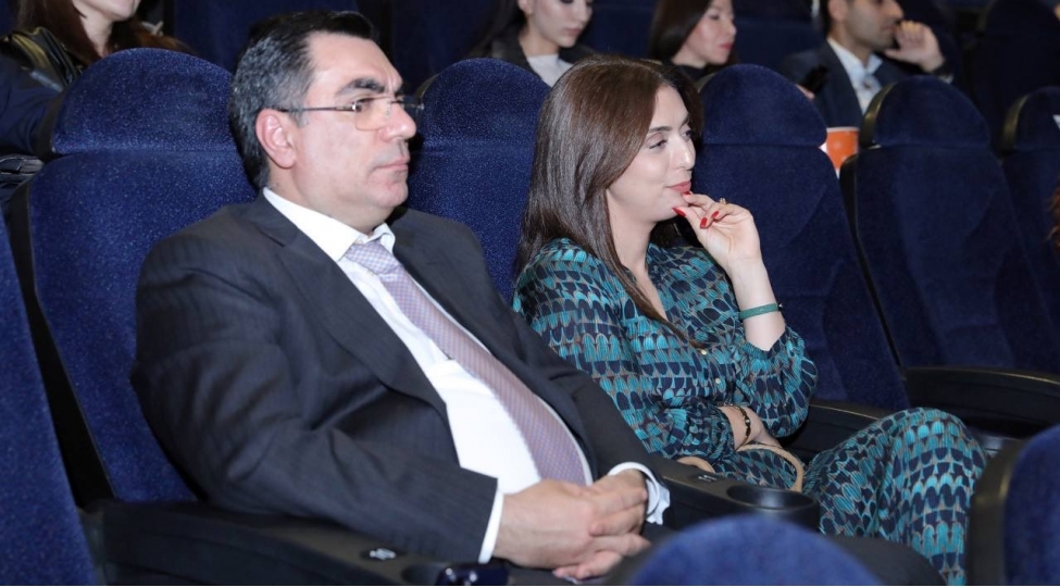 socar-emekdashlari-4-hisseli-tagiyev-bedii-filminin-novbeti-hissesini-izleyiber-foto