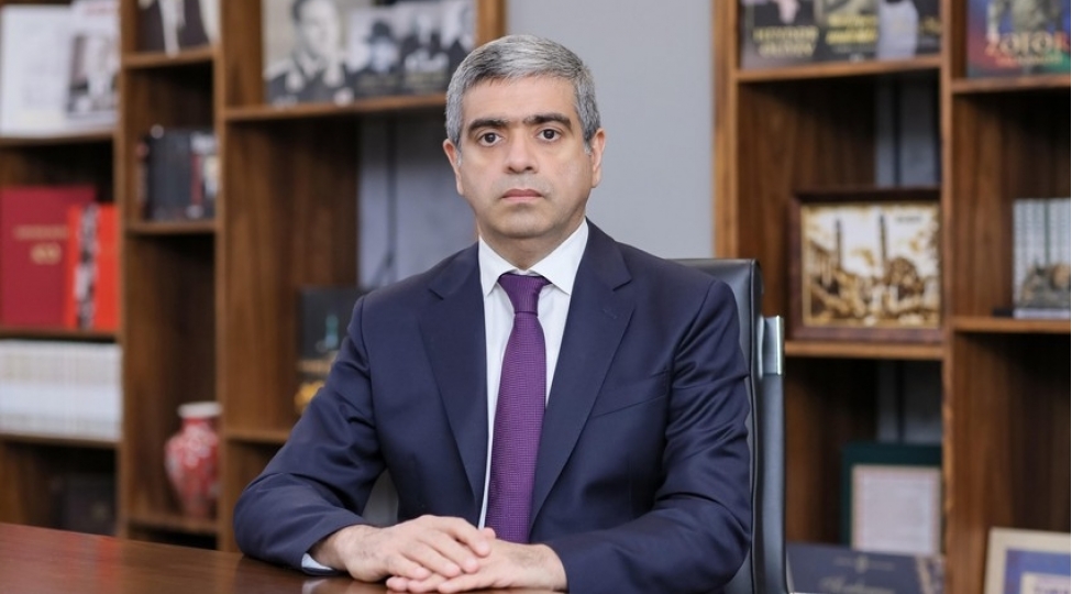 anar-eliyev-berdede-vetendashlari-qebul-edecek