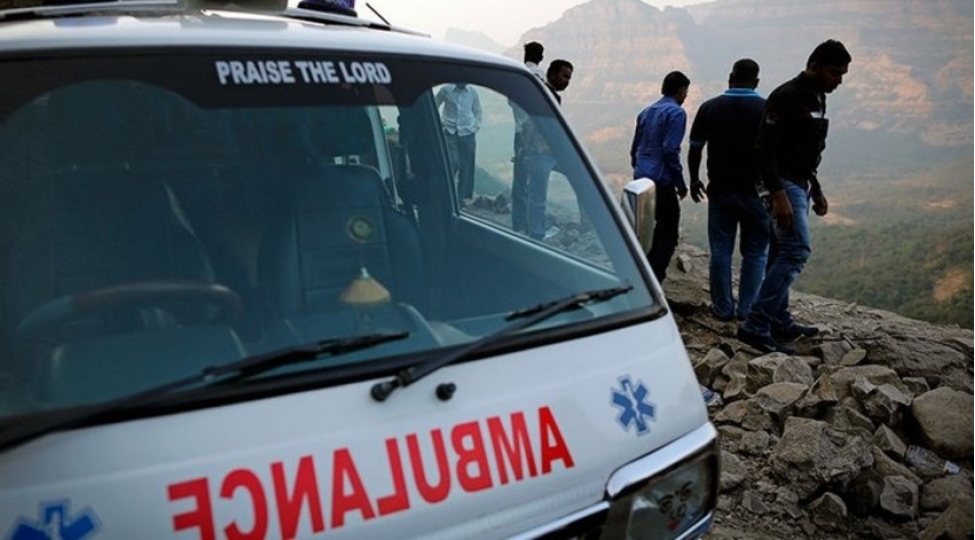 hindistanda-agir-yol-qezasinda-13-nefer-olub