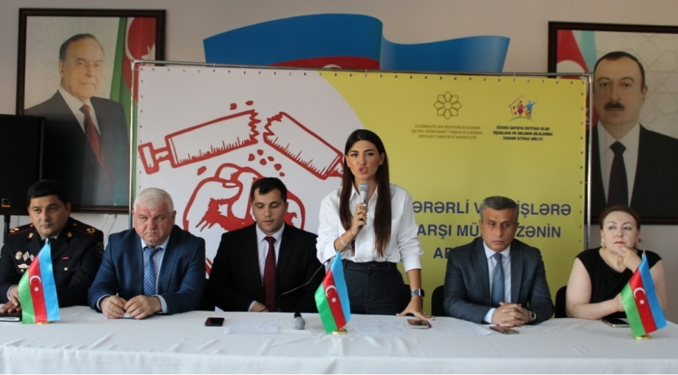 zererli-verdishlere-qarshi-mubarizenin-artirilmasi-layihesi-cherchivesinde-telimler-kechirilib-foto