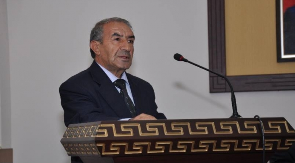 fedakar-alim-qaygikesh-muellim-vetenperver-ziyali
