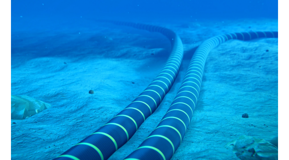 chiliden-avstraliyaya-fiberoptik-kabel-chekilecek