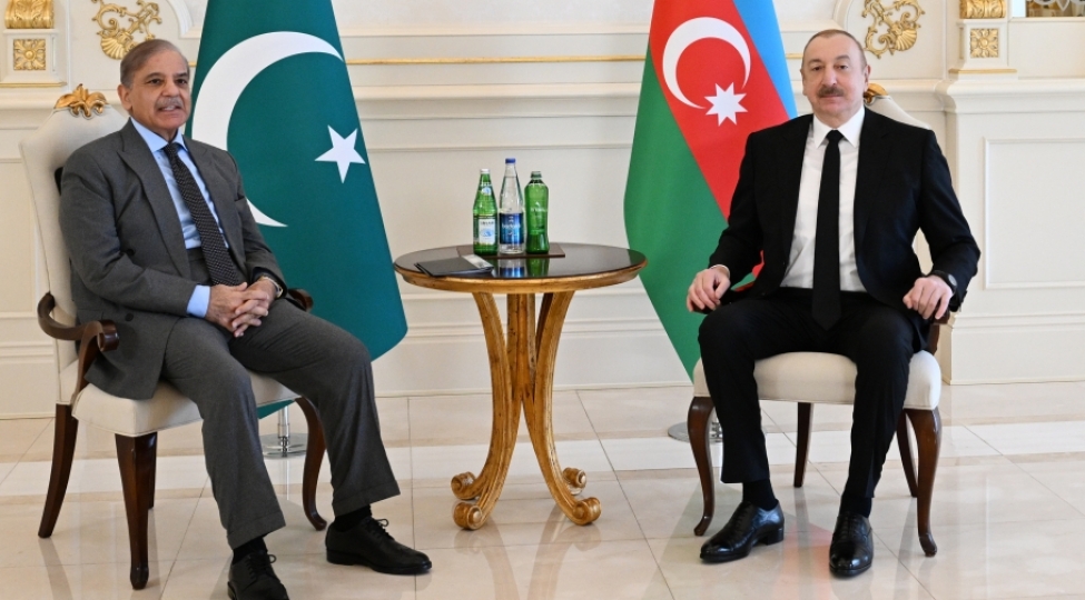 prezident-ilham-eliyev-ile-mehemmed-shahbaz-sherif-arasinda-telefon-danishigi-olub