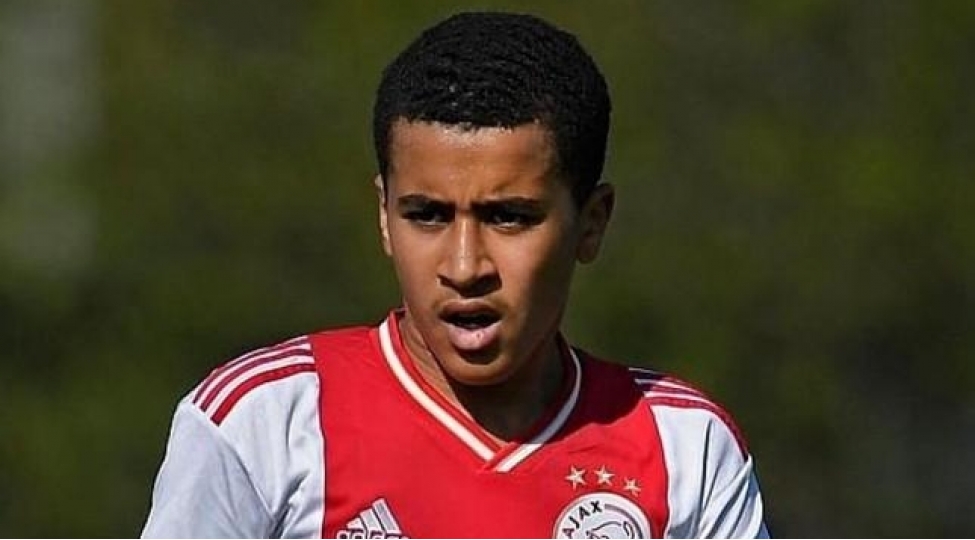 real-16-yashli-futbolchu-transfer-edir