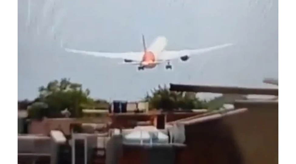 boeingin-sehmleri-teyyare-qezasi-xeberleri-fonunda-78-ucuzlashdi