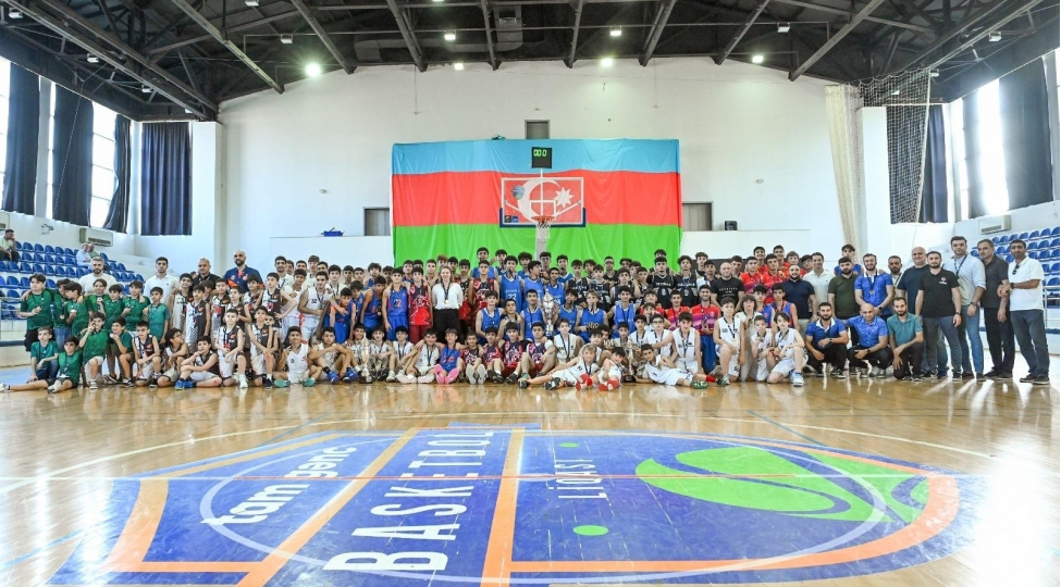 azerbaycanin-u-12-u-14-ve-u-16-ushaq-gencler-basketbol-liqasinda-mukafatchilar-mueyyenleshib