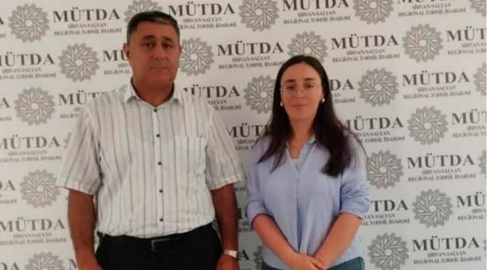 bilesuvarda-ata-ve-qizi-sertifikatlashdirma-imtahaninda-yuksek-bal-toplayib