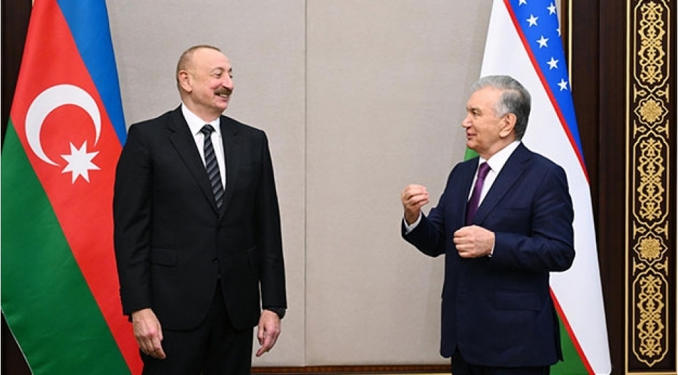 butun-layiheleri-yigishdirin-atam-bu-yeri-qardash-olkeye-verib-prezident