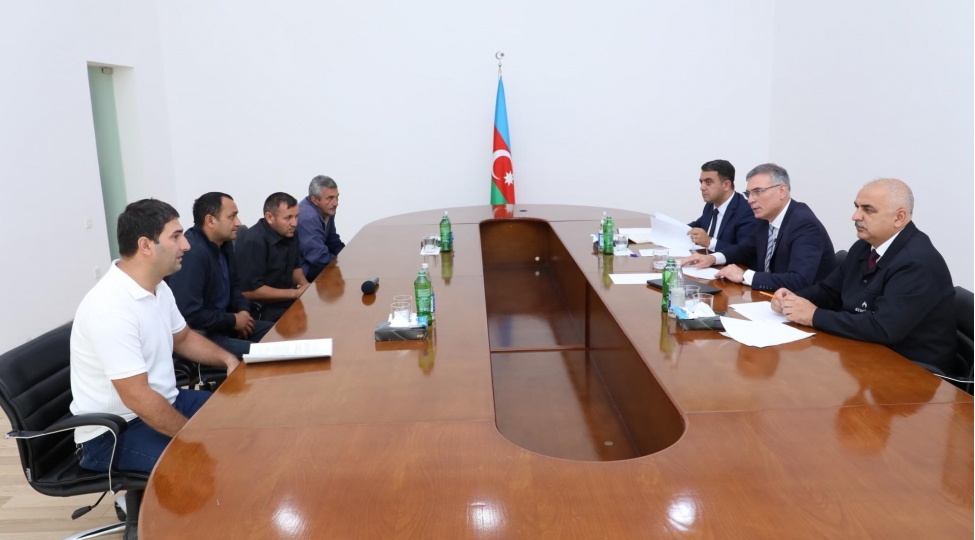 azer-memmedov-shabranda-vetendash-qebulu-kechirib