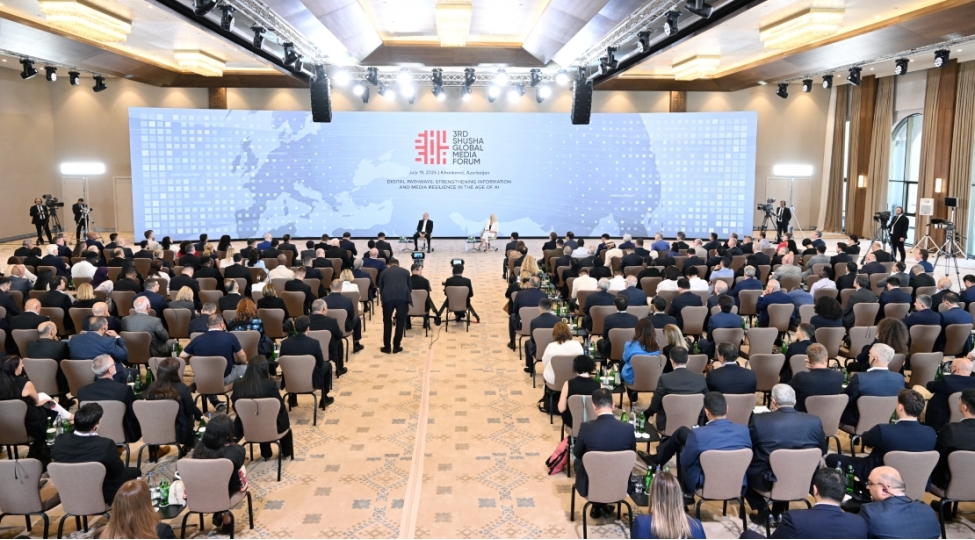 prezident-azerbaycan-sabitdir-ozunu-temin-edir-ve-geleceye-dair-aydin-baxishi-var