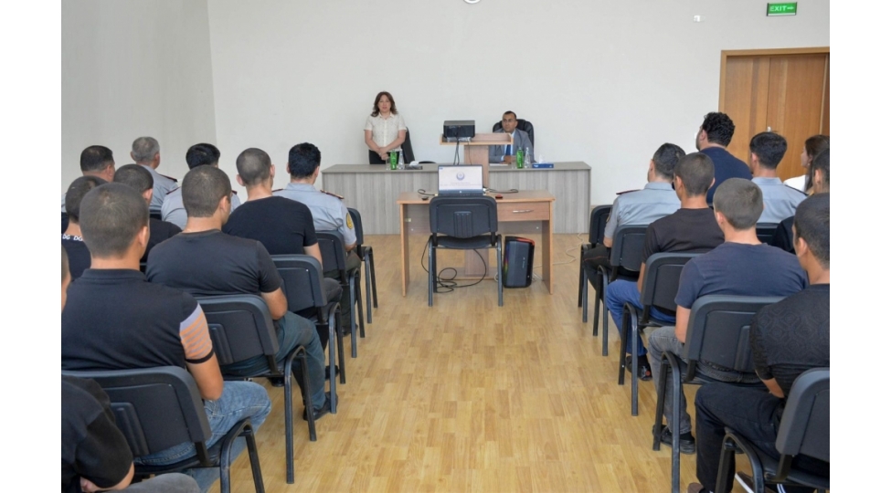 yetkinlik-yashina-chatmayanlar-uchun-penitensiar-muessisesinde-saxlanilan-yeniyetme-mehkumlara-telim-kechirilib