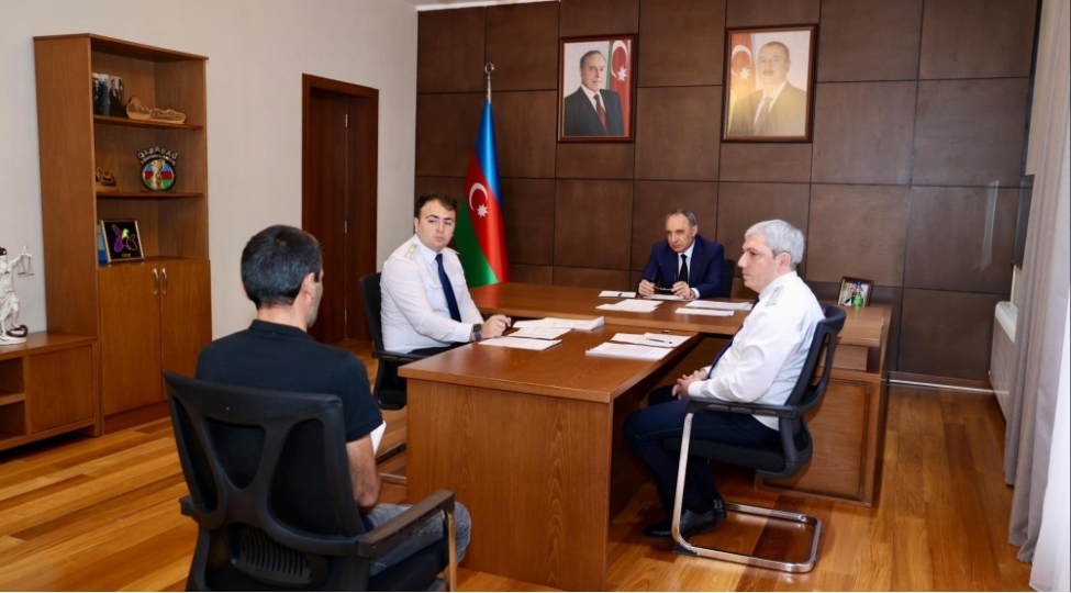 bash-prokuror-qebelede-vetendashlari-qebul-edib