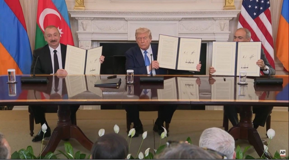 ilham-eliyev-donalda-tramp-nikol-pashinyan-uchterefli-sened-imzalayib