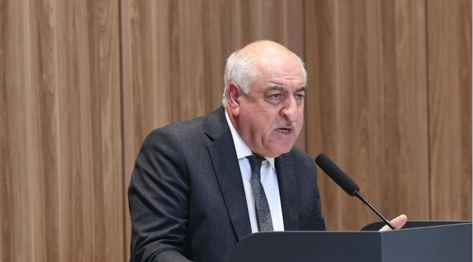 mirsalam-qenberov-meqsed-genceni-daha-yashilliqla-zengin-shehere-chevirmekdir