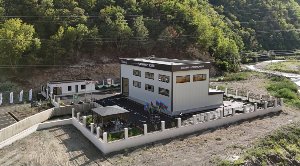 azad-olunmush-kelbecerde-genish-berpa-ishleri-aparilir