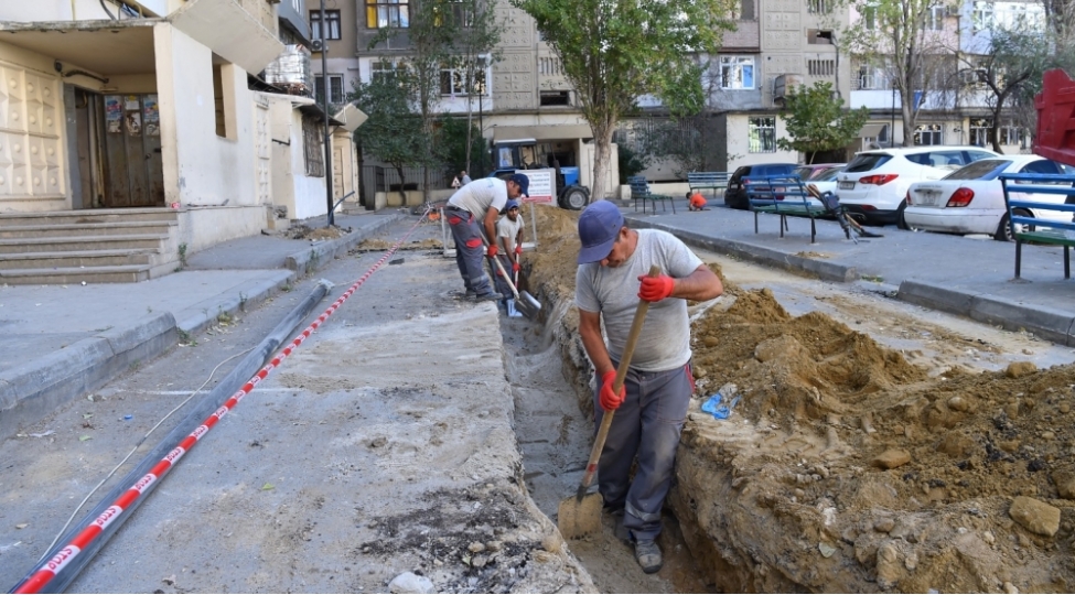 yasamal-rayonunda-su-techizatinin-yaxshilashdirilmasi-istiqametinde-ishler-davam-edir-fotolar