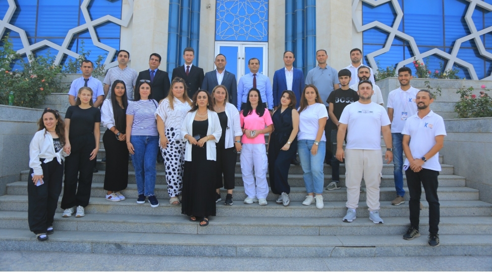dta-turizm-shirketleri-uchun-gence-ve-goygole-infotur-teshkil-edib