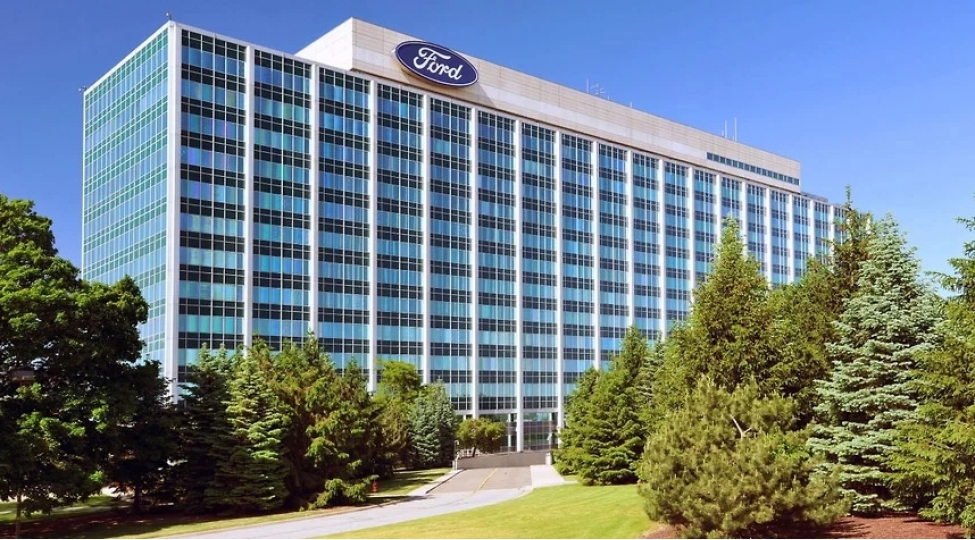 ford-70-ilden-sonra-qerargahini-deyishir