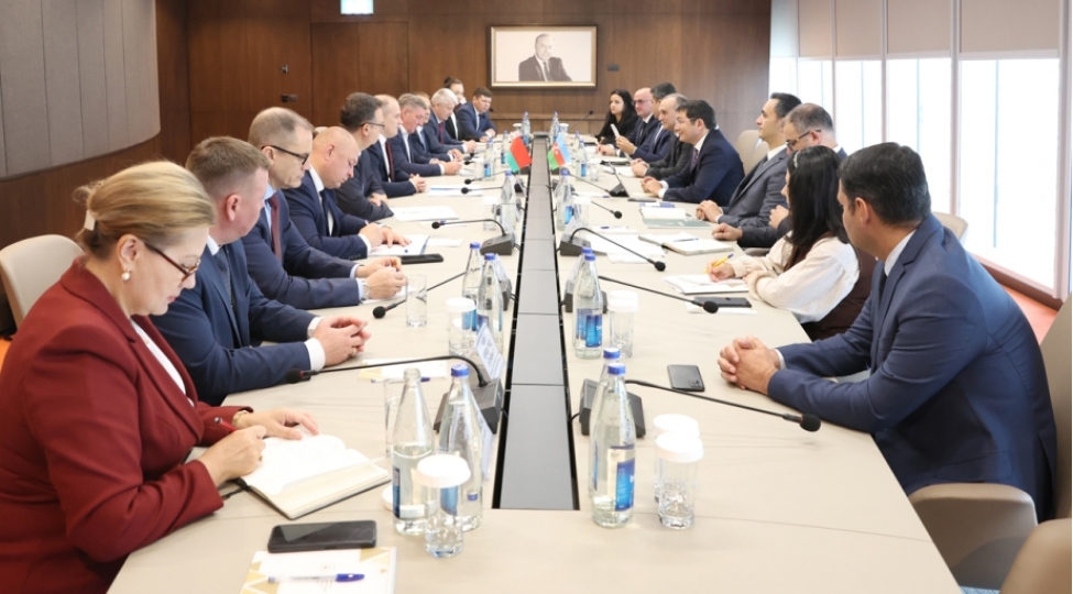 belarusla-iqtisadi-elaqelerin-inkishafi-imkanlari-muzakire-edilib