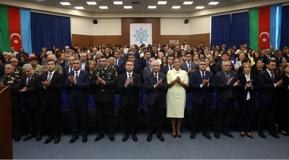 nizami-rayonunda-dovlet-suverenliyi-gunu-munasibetile-konfrans-kechirilib
