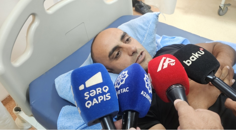 yarali-sernishin-avtobus-bir-goz-qirpiminda-idareetmeni-itirdi