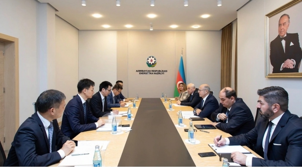 azerbaycan-ve-chin-enerji-sahesinde-potensial-investisiya-imkanlarini-muzakire-edib