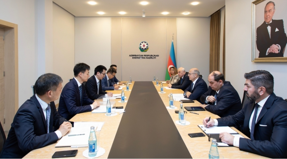 powerchina-resources-ltd-shirketi-ile-gunesh-ve-kulek-enerjisi-layihelerinin-inkishafi-muzakire-edilib