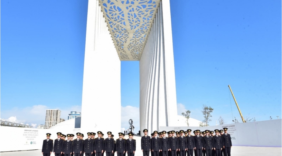 din-in-herbi-qulluqchulari-ve-polis-emekdashlari-zefer-parkini-ziyaret-edibler