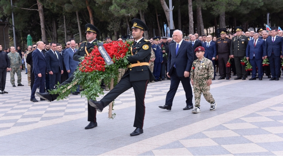 dovletimiz-her-zaman-shehid-ailelerinin-ve-qazilerin-yaninda-olacaq