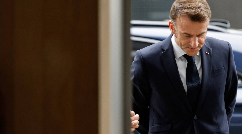 kiv-makronun-reytinqi-rekord-derecede-ashagi-dushub