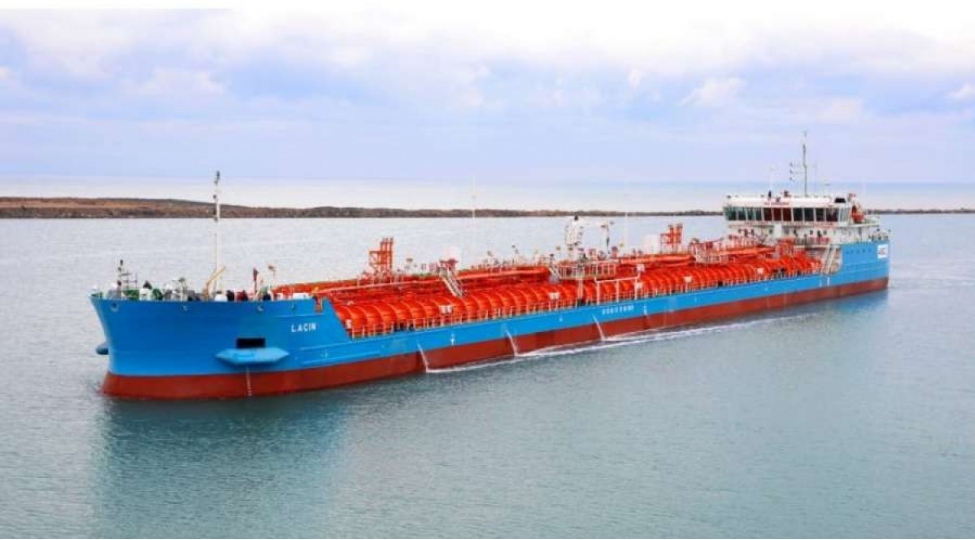 azerbaycanda-denizle-yukdashimalar-10-artib