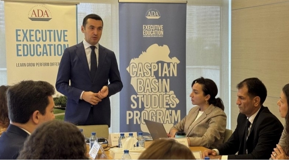 ayxan-hacizade-tdt-ye-uzv-ve-mushahidechi-olkelerin-diplomatlari-ile-gorushub